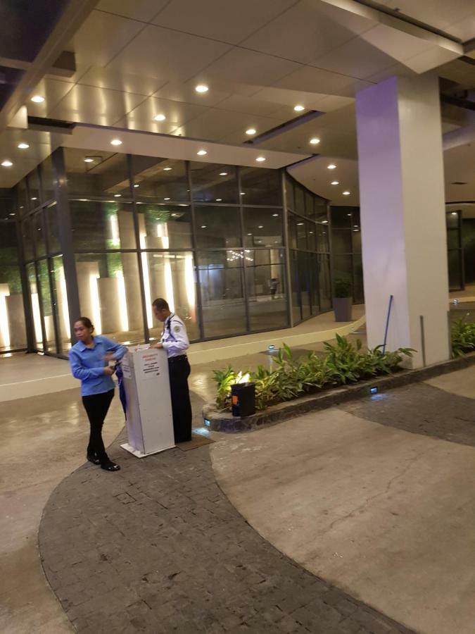 KC Studio 5 at Horizon 101 Cebu Esterno foto